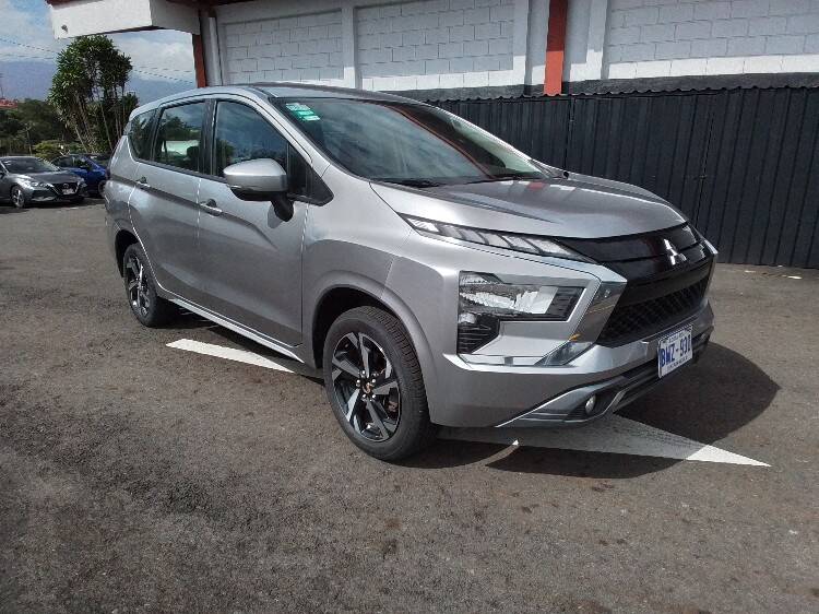 Mitsubishi XPander